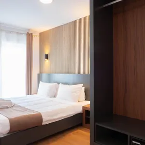 Ξενοδοχείο με διαμερίσματα Marina & - Self Catering - By Tritoni 