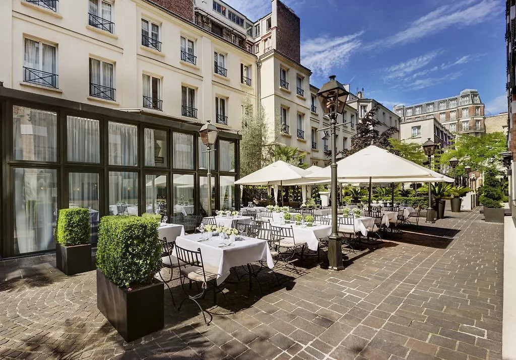 Les Jardins Du Marais Hotel Paris 4*,